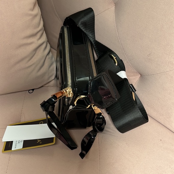 Vegan Leather Black Crossbody Camera Bag - Picture 5 of 5